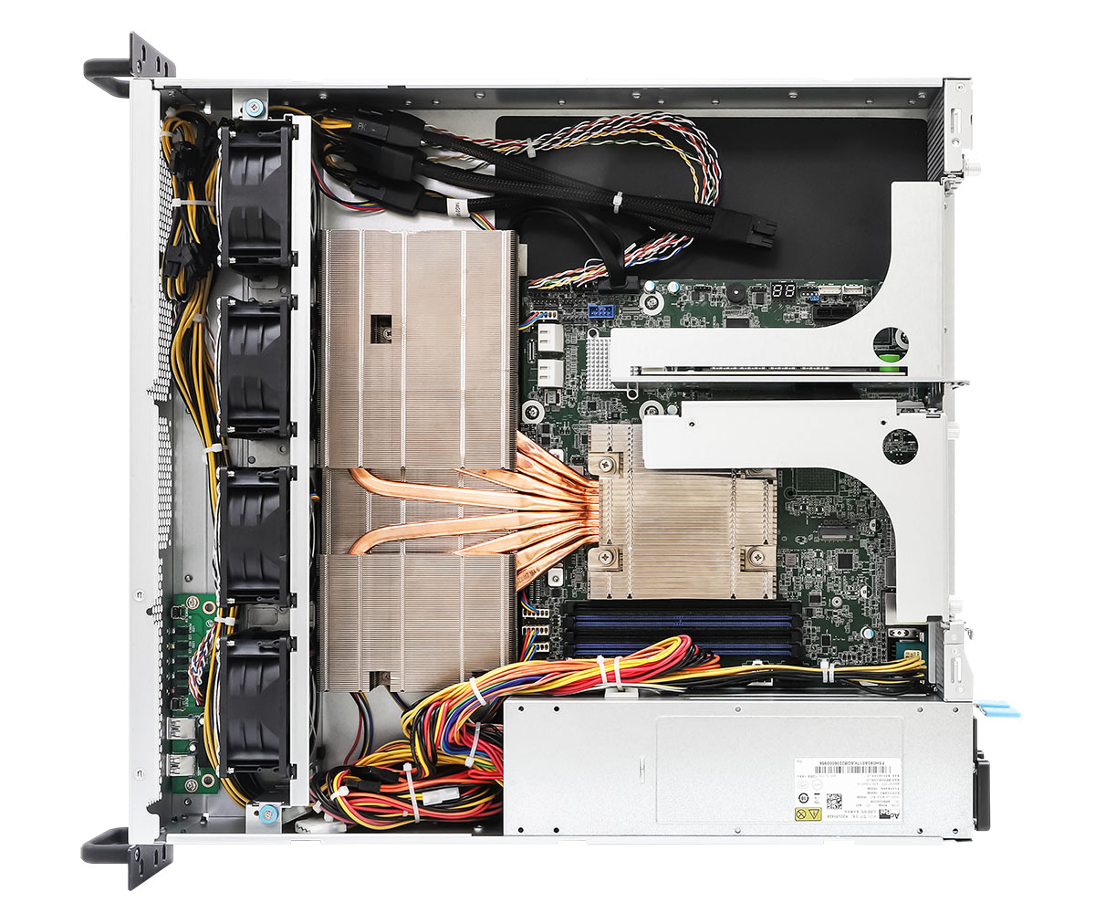 ASRock Rack > Barebone > 2U1GB650/EVAC
